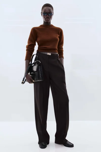 Look 28